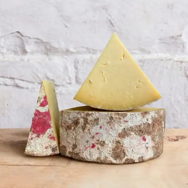 Coolattin Mount Leinster Clothbound Cheddar