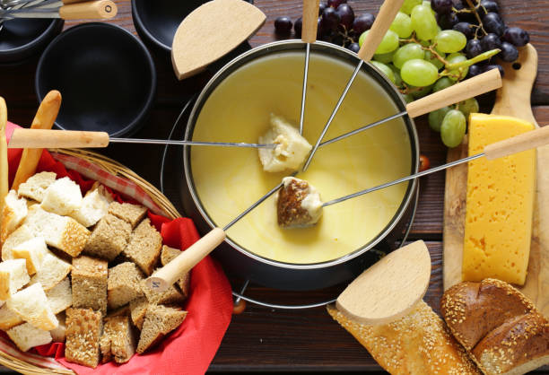 Fondue Starter Kit (Serves 2-4)